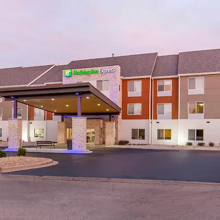 Holiday Inn Express And Suites Chicago West - St Charles By Ihg